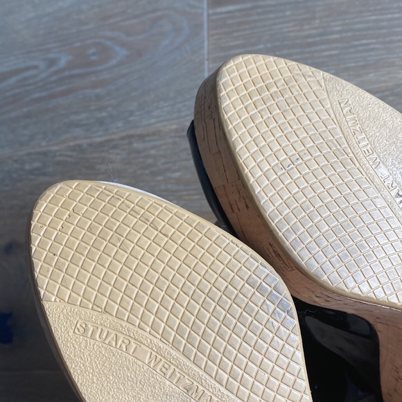 Like new! Stuart Weitzman Black patent leather cork wedges NWOT - Picture 4 of 6